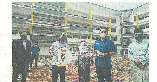 教长：通过一次性招聘 1.4万教师获聘用