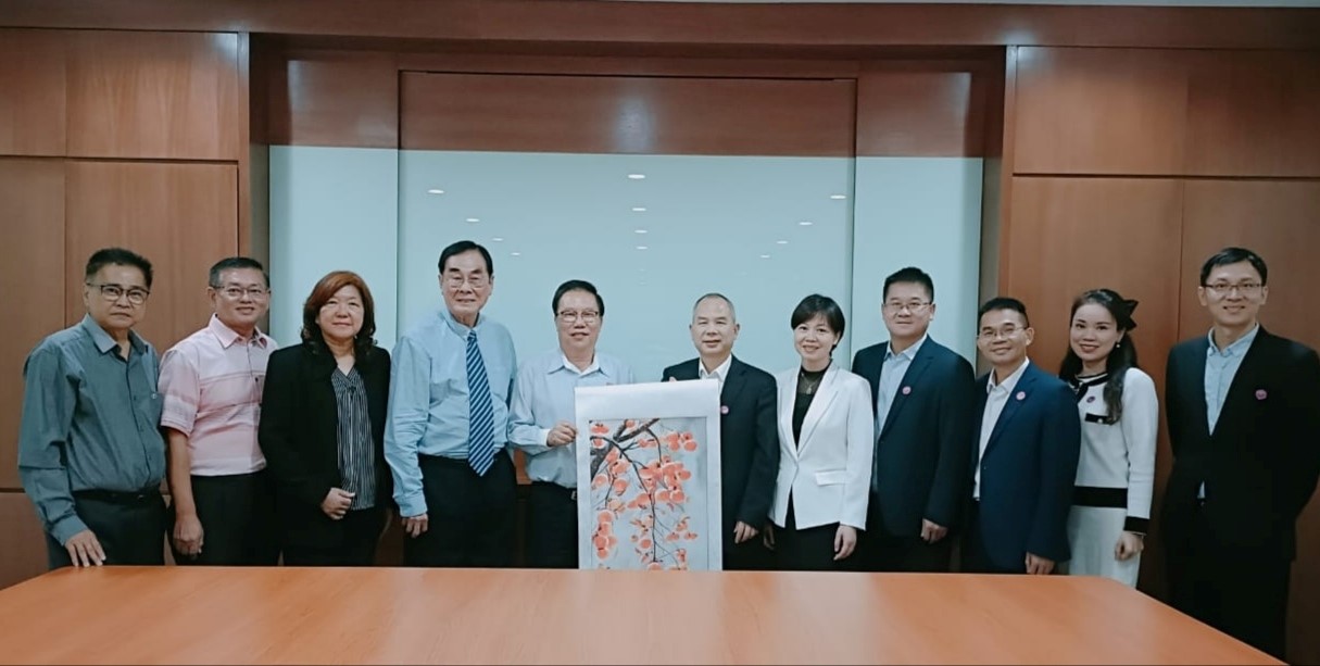 广西师范大学到访教总进行交流